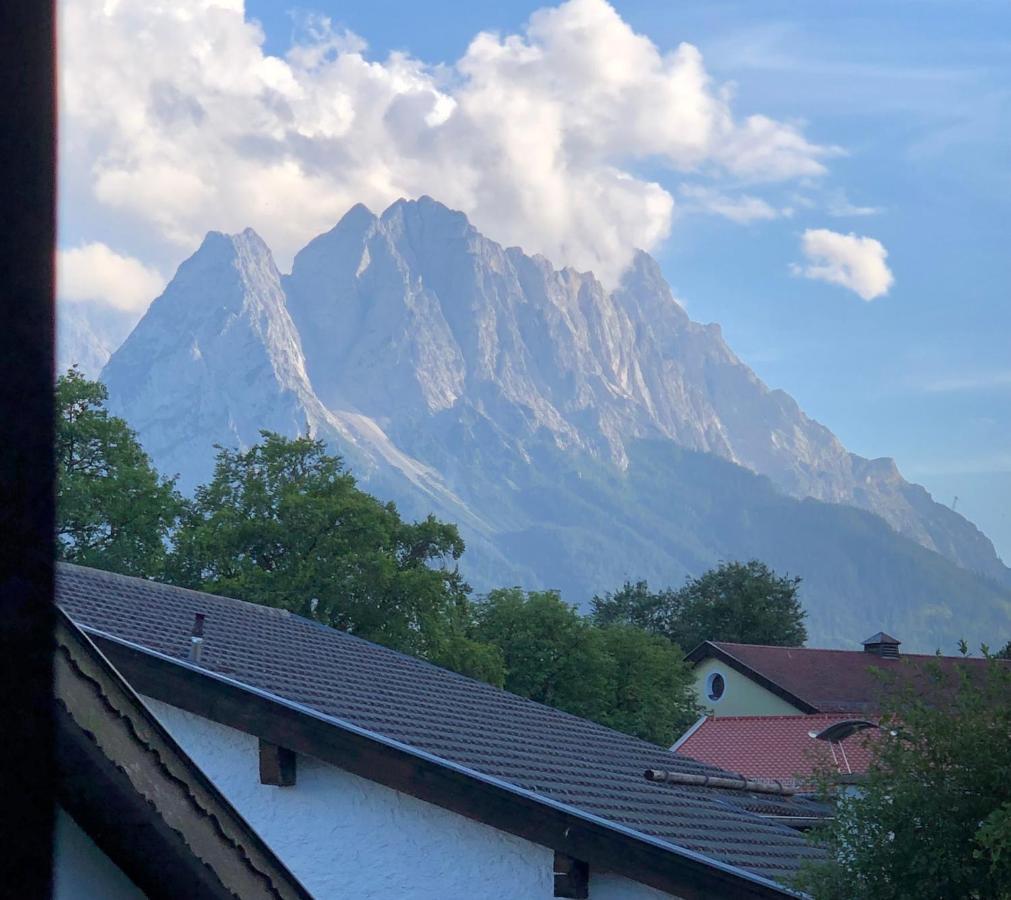 Appartement Landhaus Alpenblick à Garmisch-Partenkirchen Extérieur photo