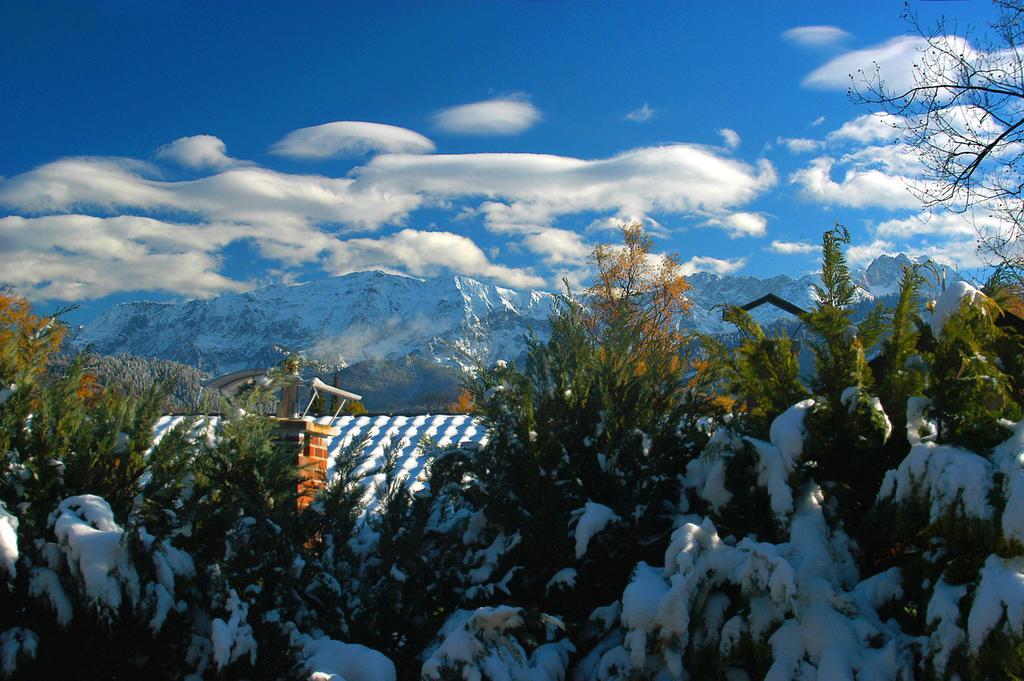 Appartement Landhaus Alpenblick à Garmisch-Partenkirchen Chambre photo