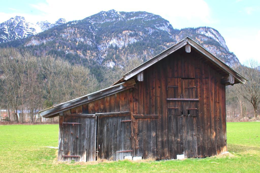 Appartement Landhaus Alpenblick à Garmisch-Partenkirchen Chambre photo