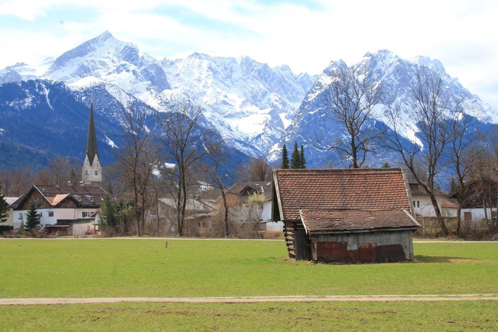 Appartement Landhaus Alpenblick à Garmisch-Partenkirchen Chambre photo